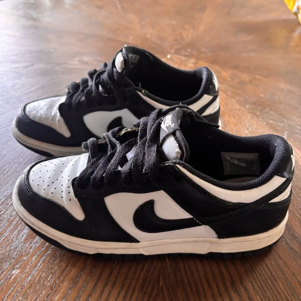 Nike Dunk Low Panda Black White GS Size 4Y Youth Shoes CW1590-100 - Picture 4 of 7